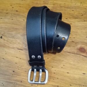 Men's Black Leather Belt with Silver Buckle Size 38